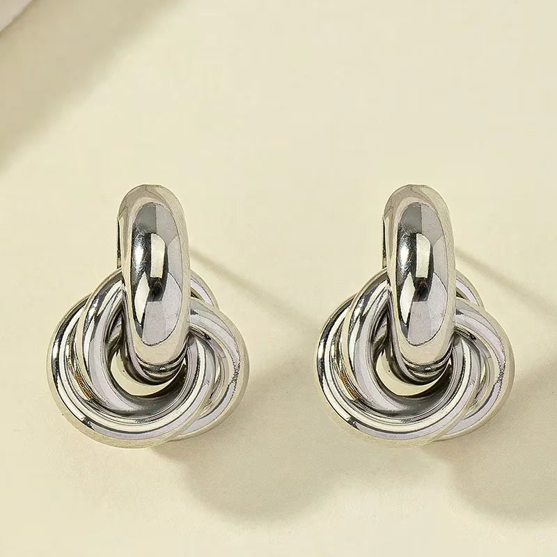 Soft Glow Knot Studs